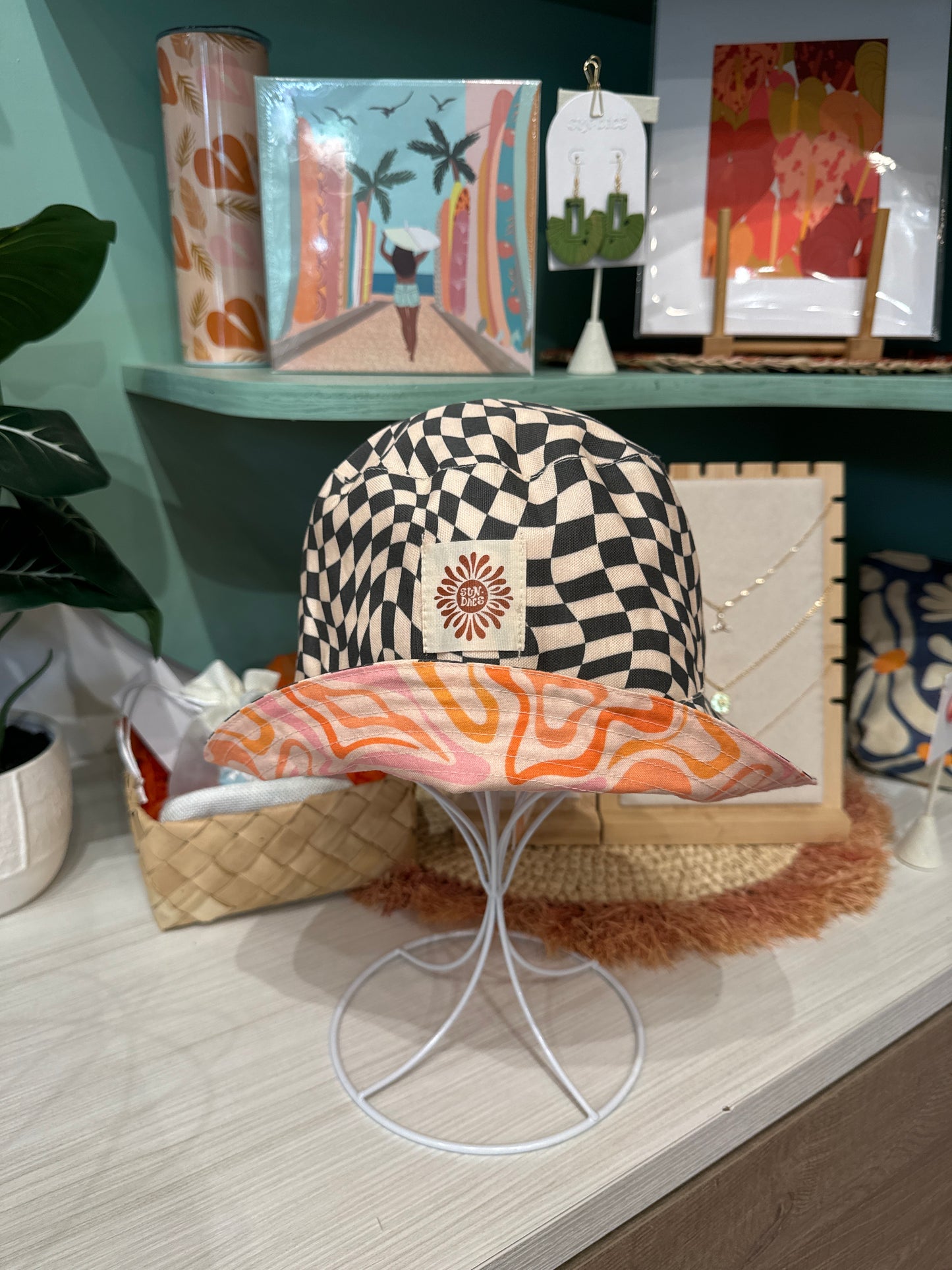 Pink & Orange groovy bucket hat