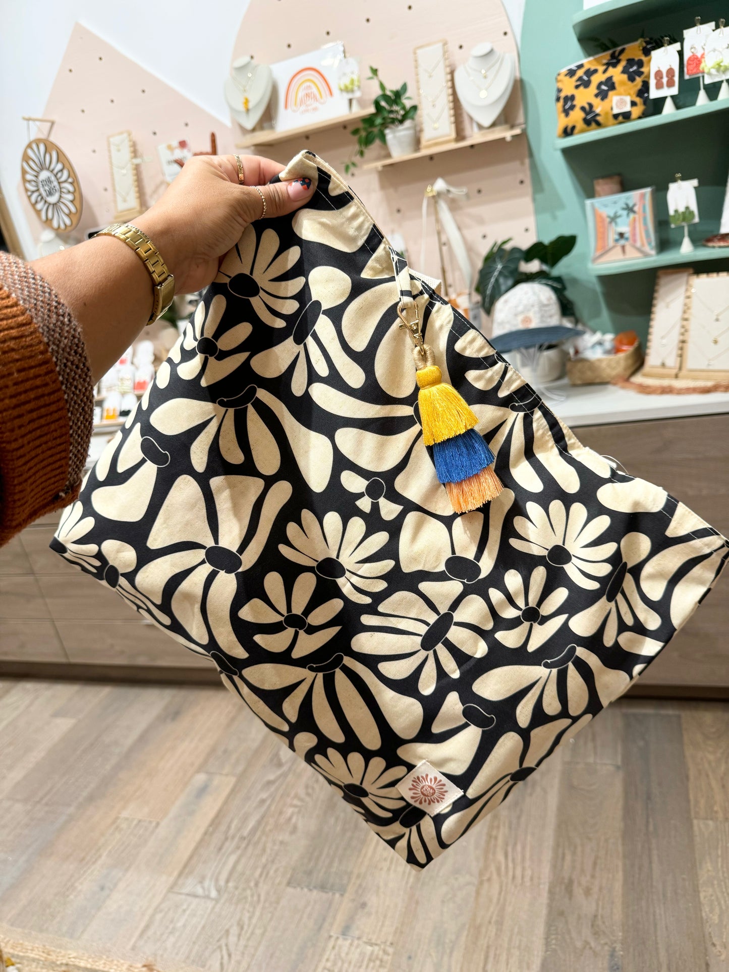 Black Retro Whimsy Everything tote
