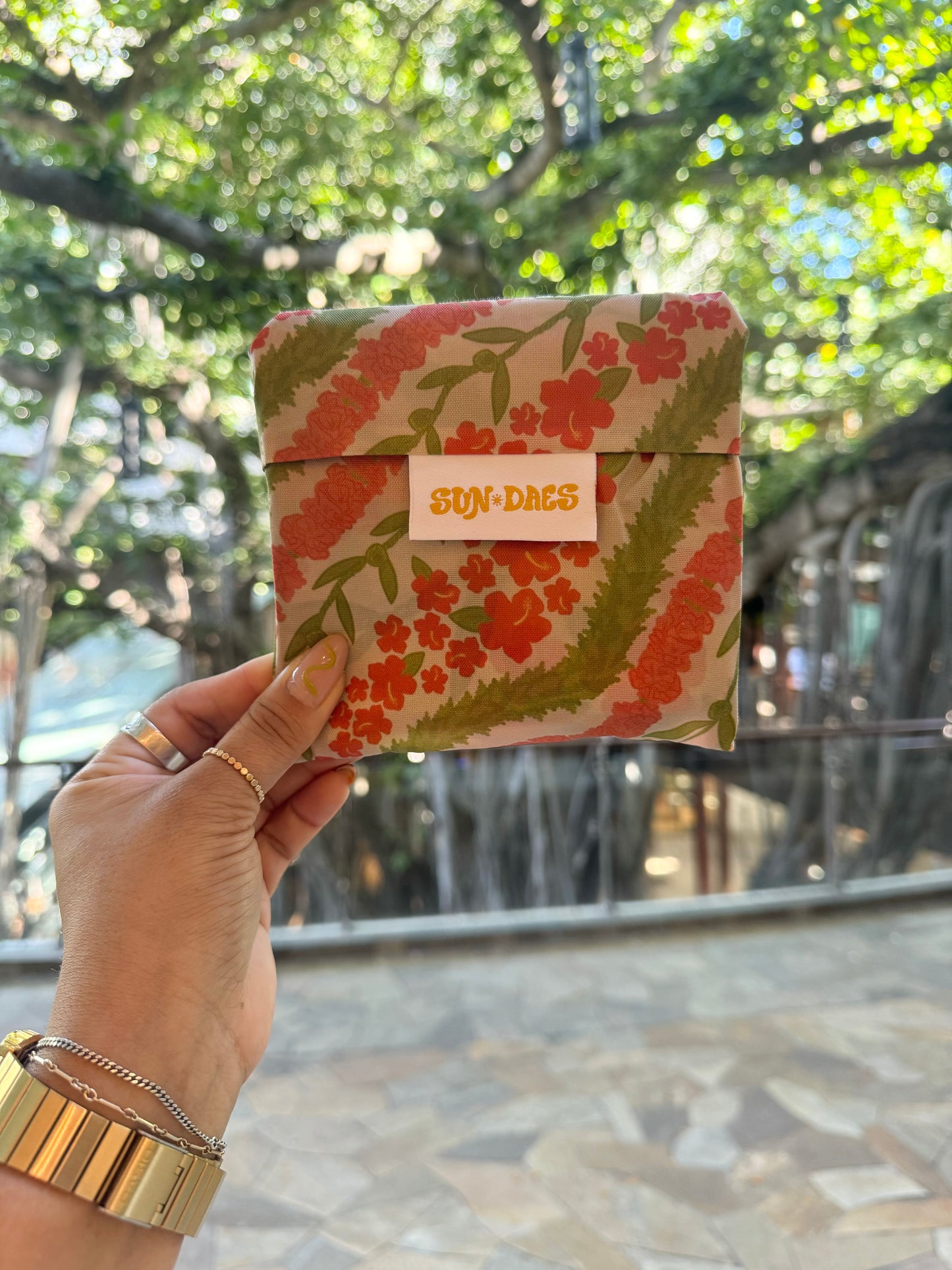 Lei Print Reusable Tote