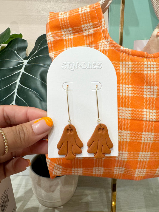 Ghosty long ear hook