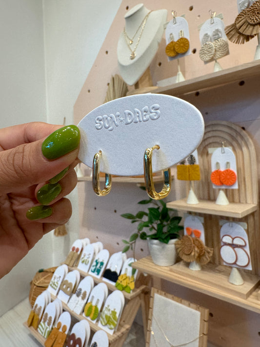 Med Huggie Hoops