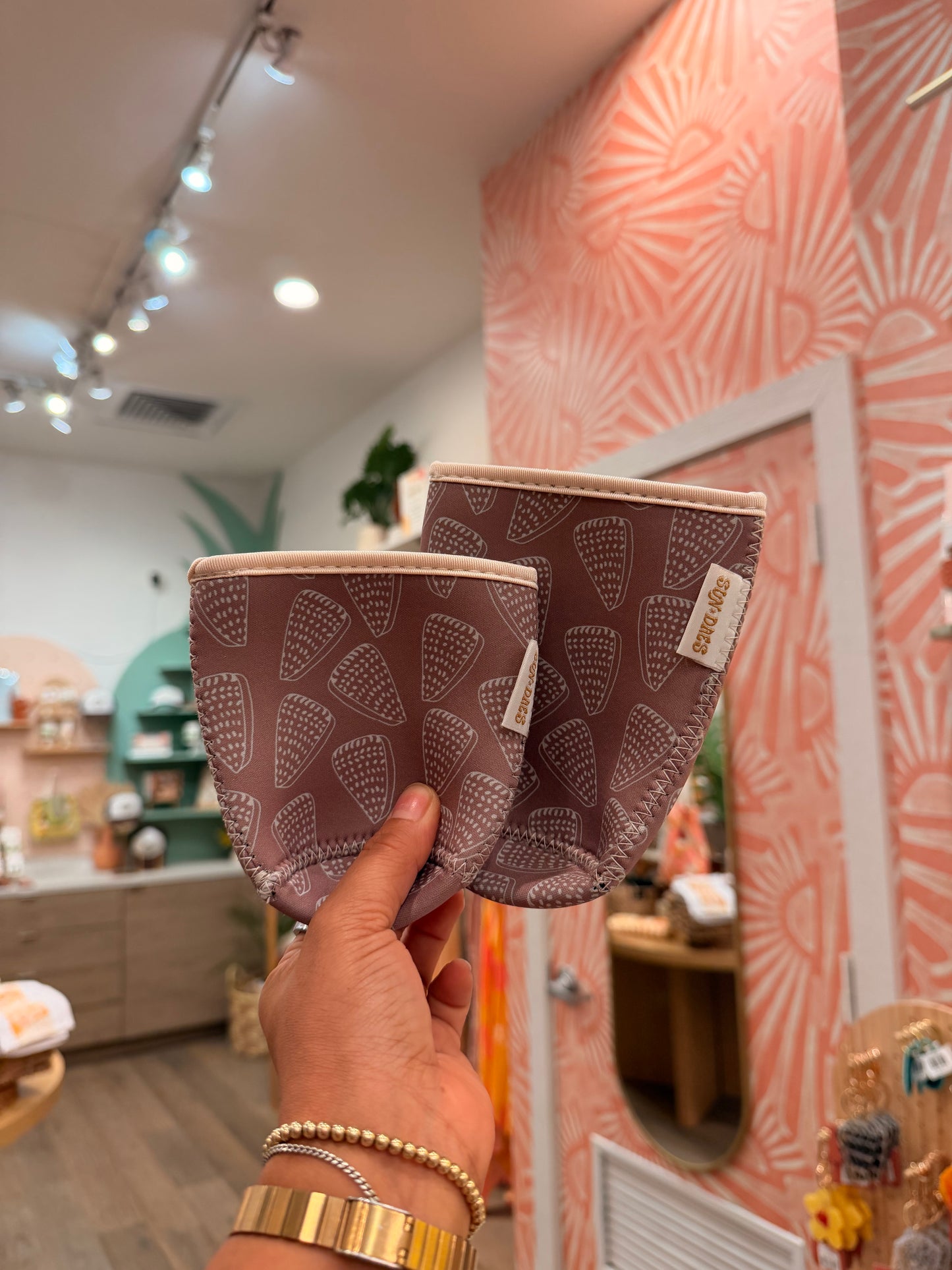 Flea cone coffee sleeve sm