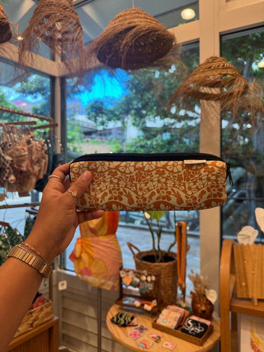 Wavy pua Pencil case