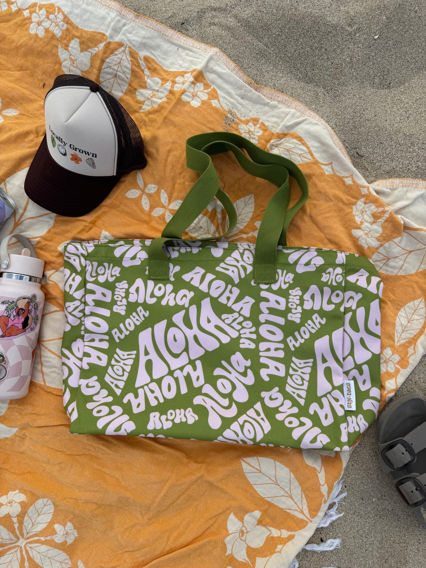 Endless Summer tote