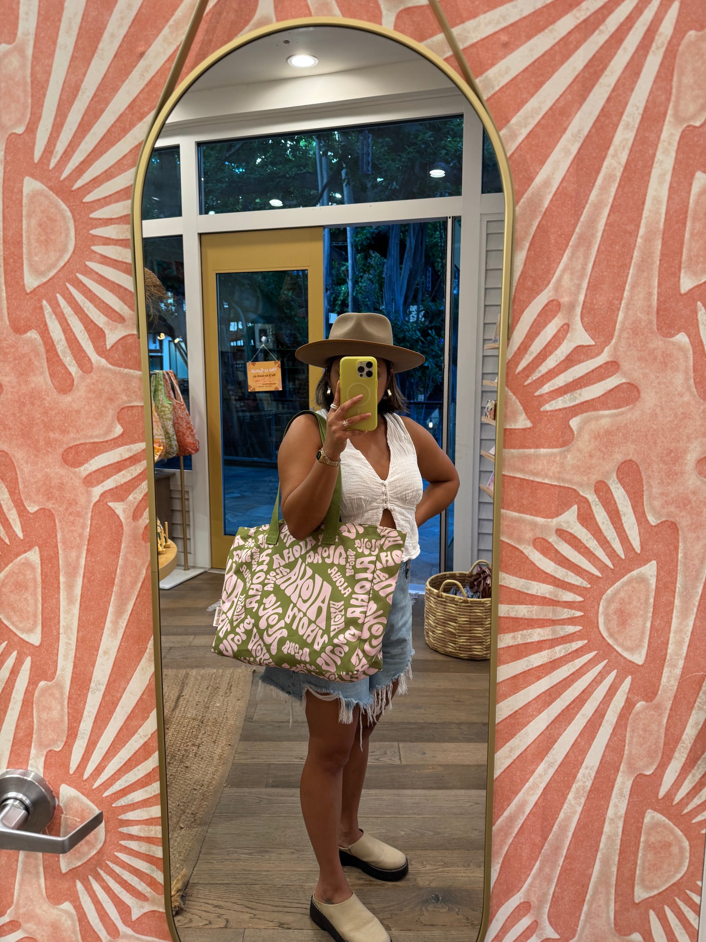 Endless Summer tote