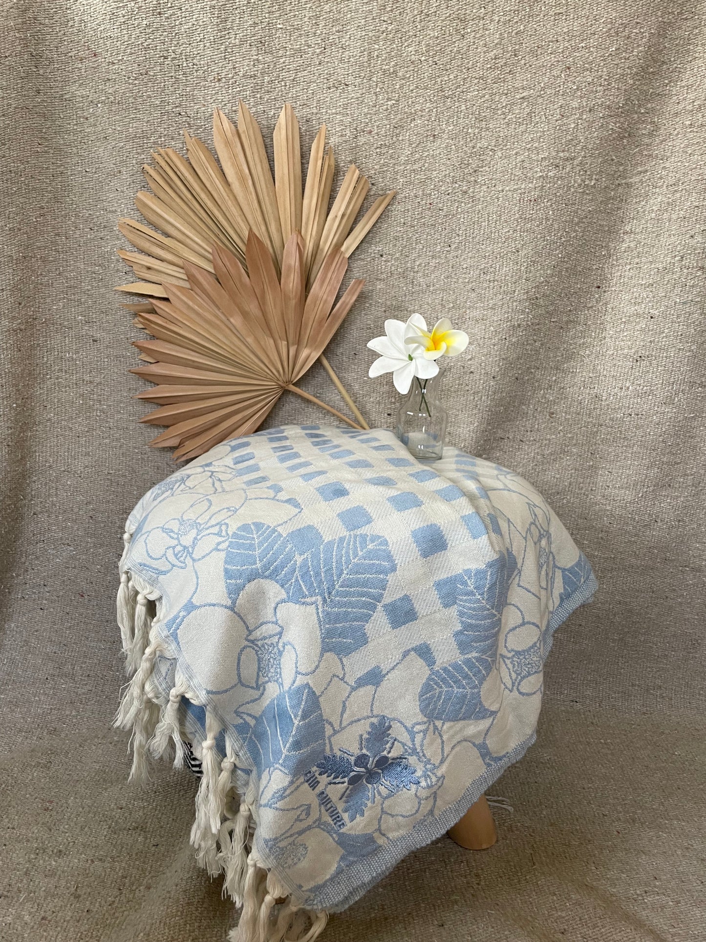 Magnolia Picnic Blanket for 2