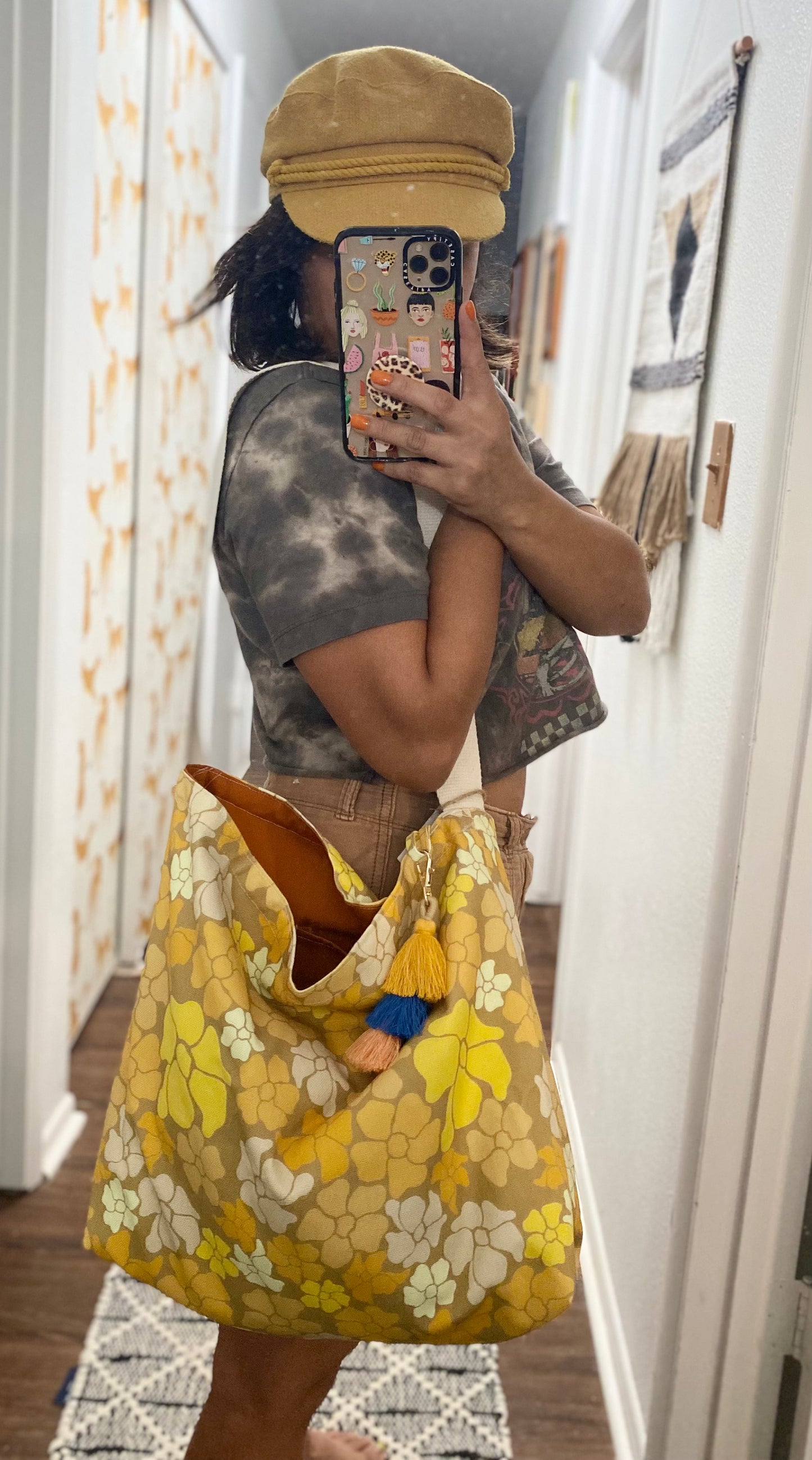 Large hobo bag in Puakenikeni