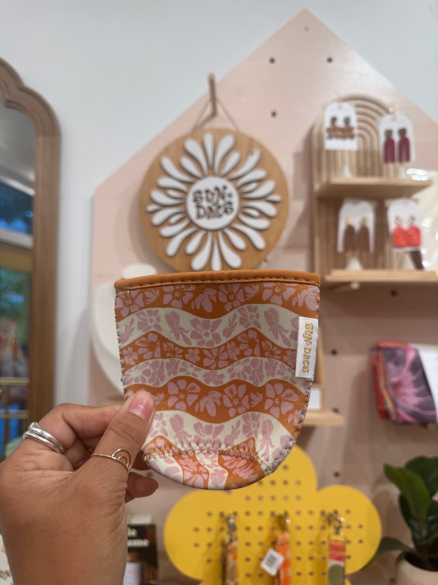 Pink & Orange Wavy Pua Coffee Sleeve SML