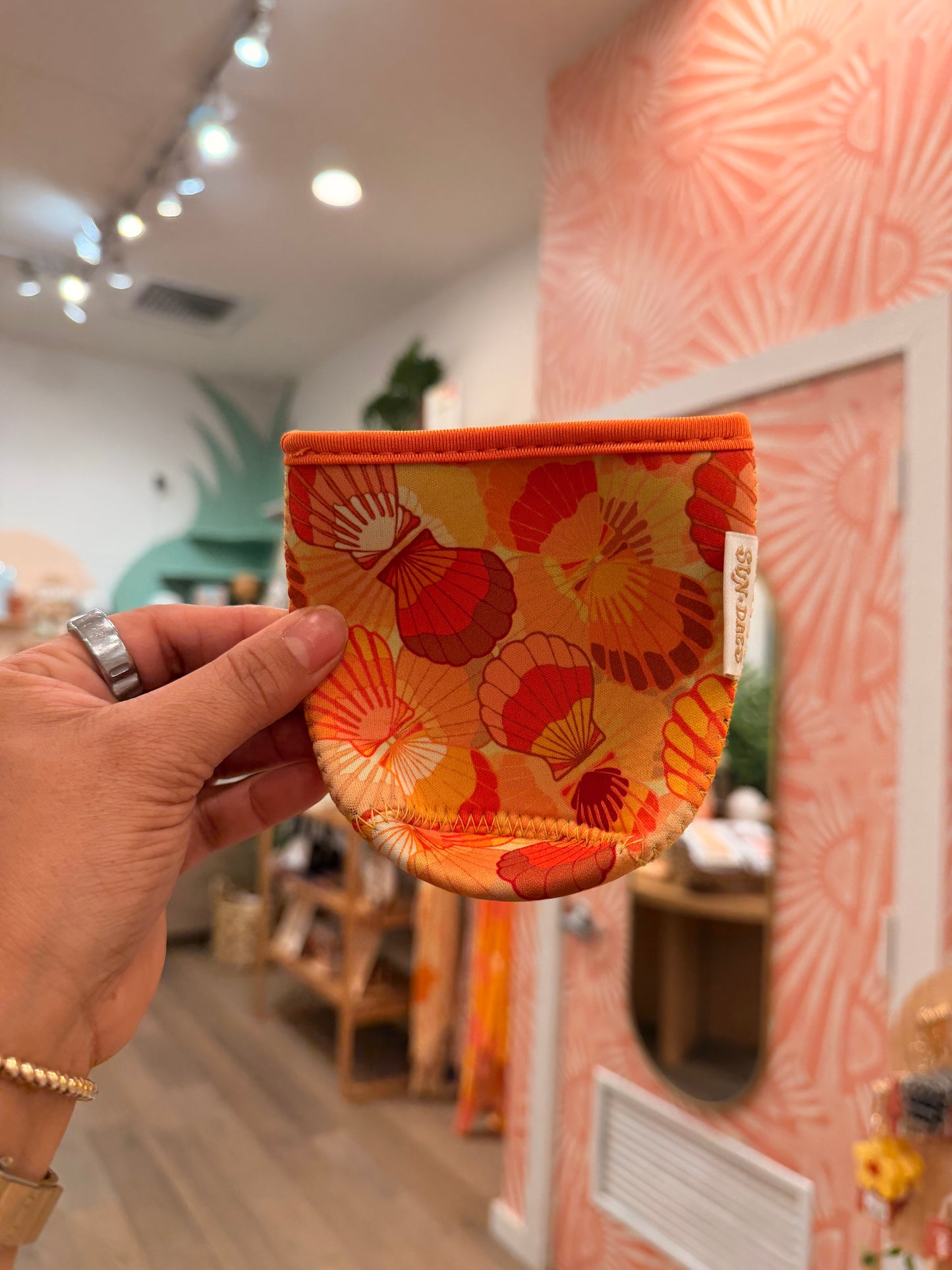 Sunrise shell coffee sleeve sm
