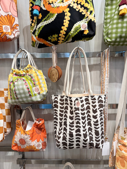 Hebrew Cone Shell Marli tote