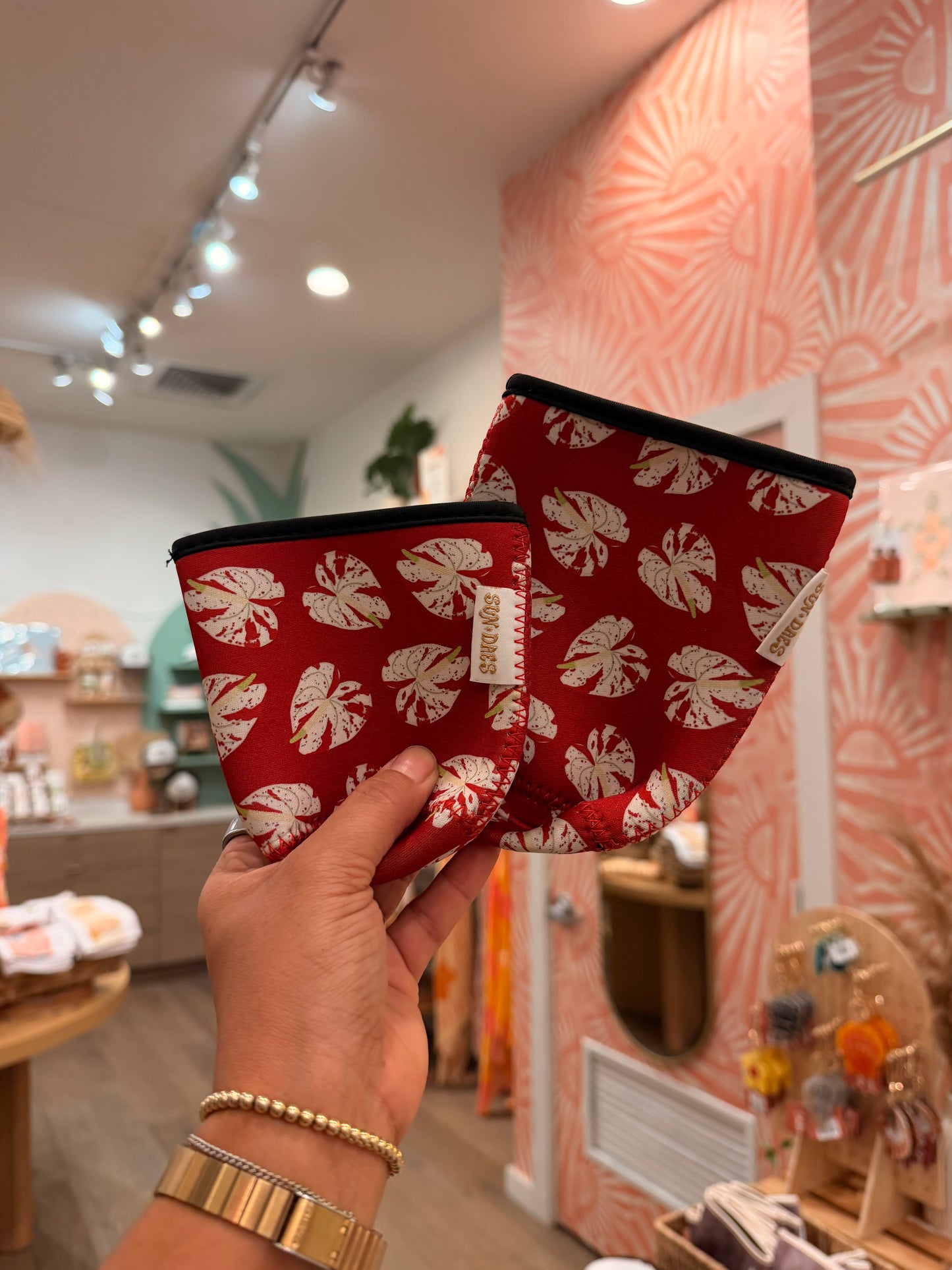 Red anthurium coffee sleeve lg