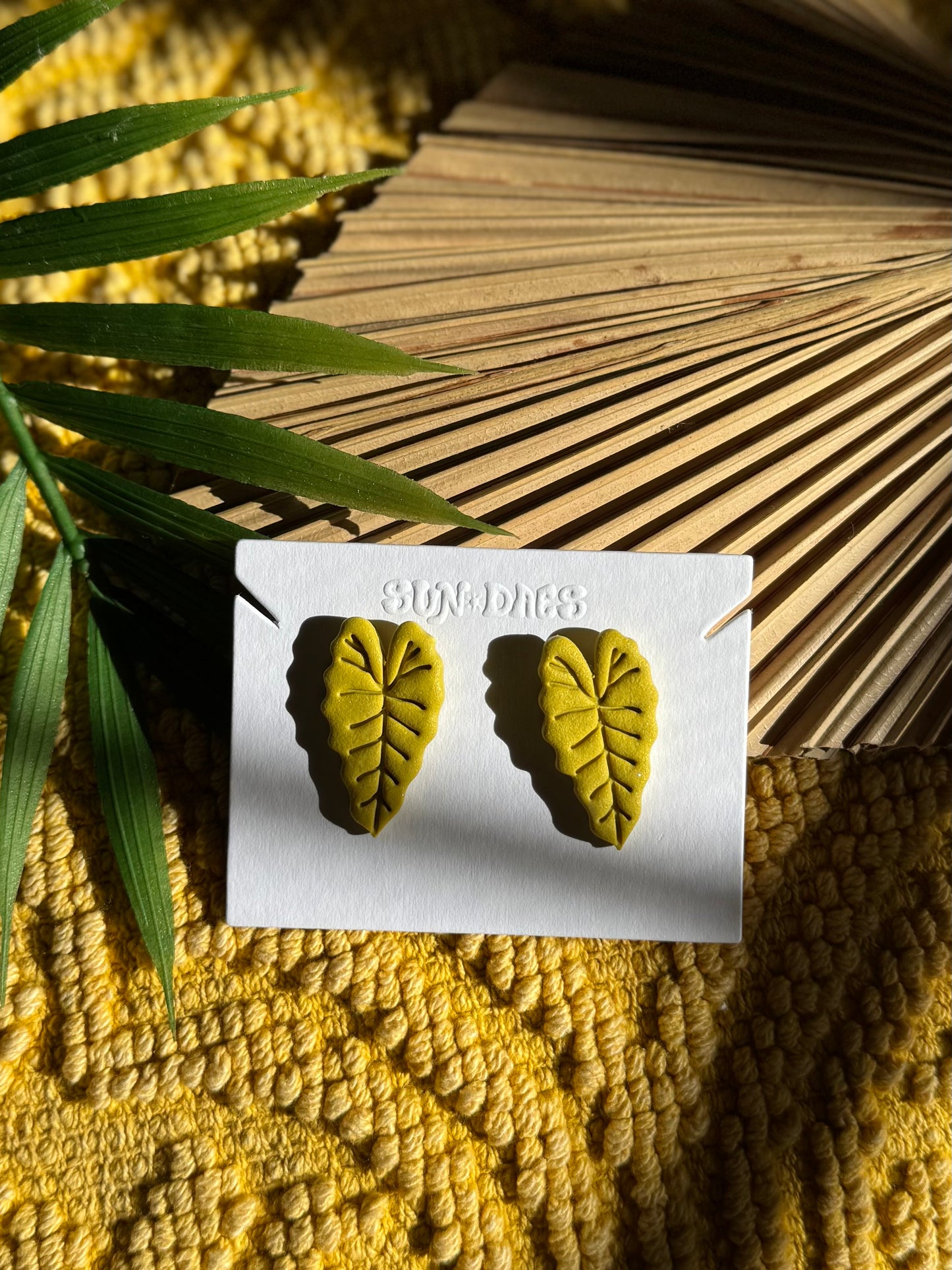 Mini Kalo Studs