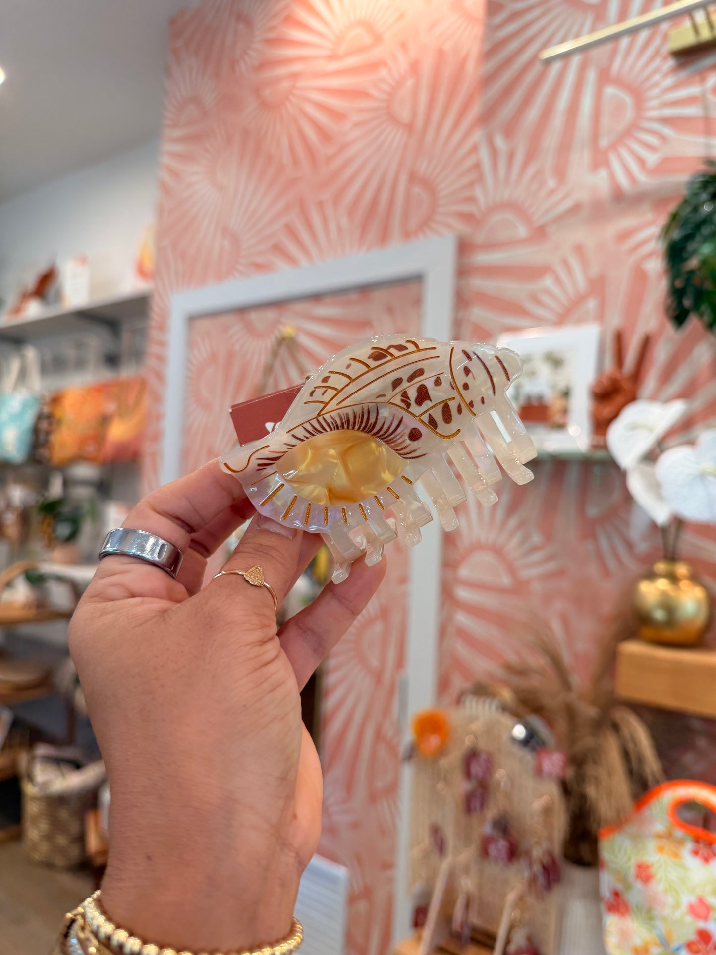 Conch Shell Claw Clip