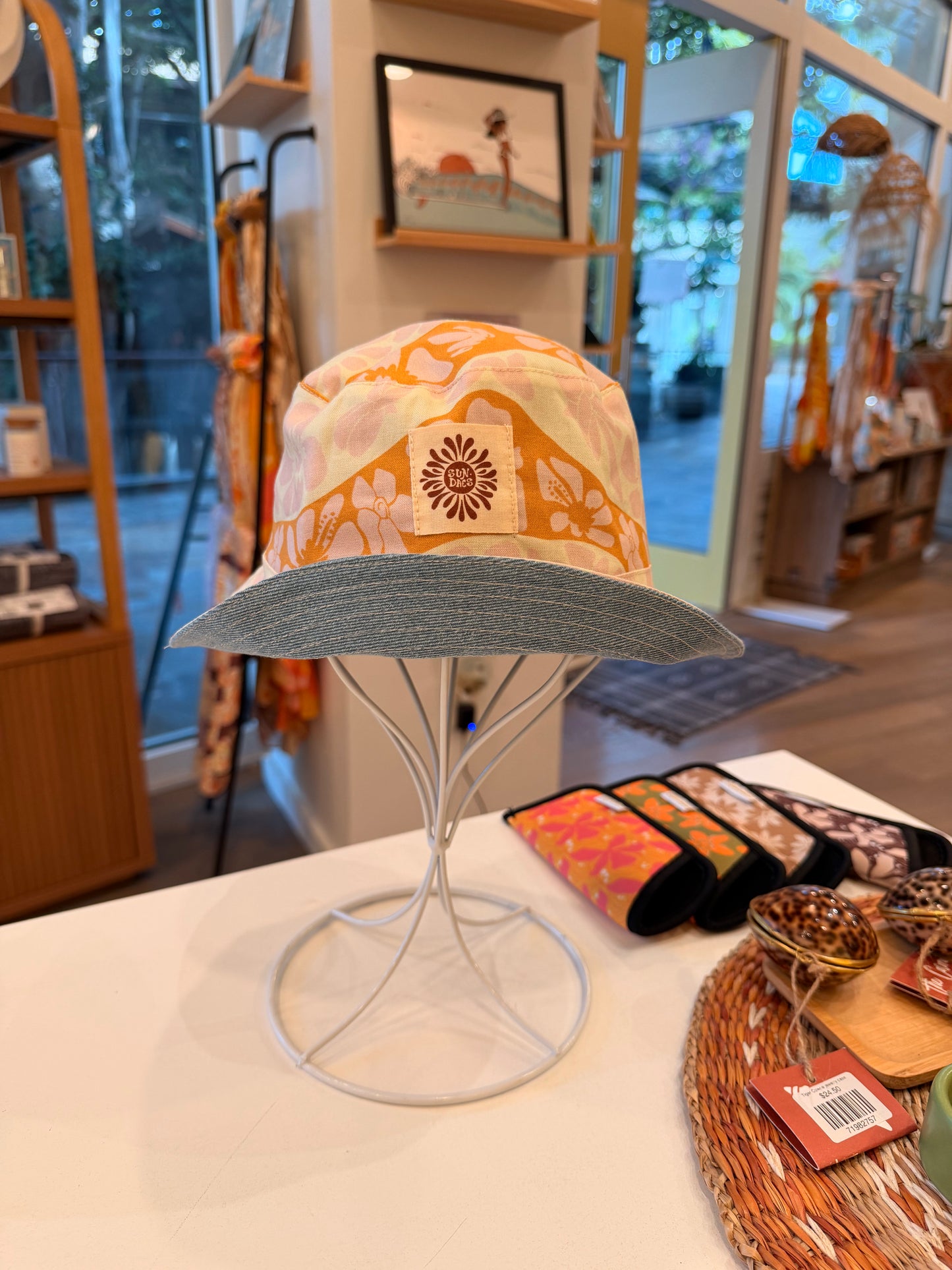 Keiki bucket hat