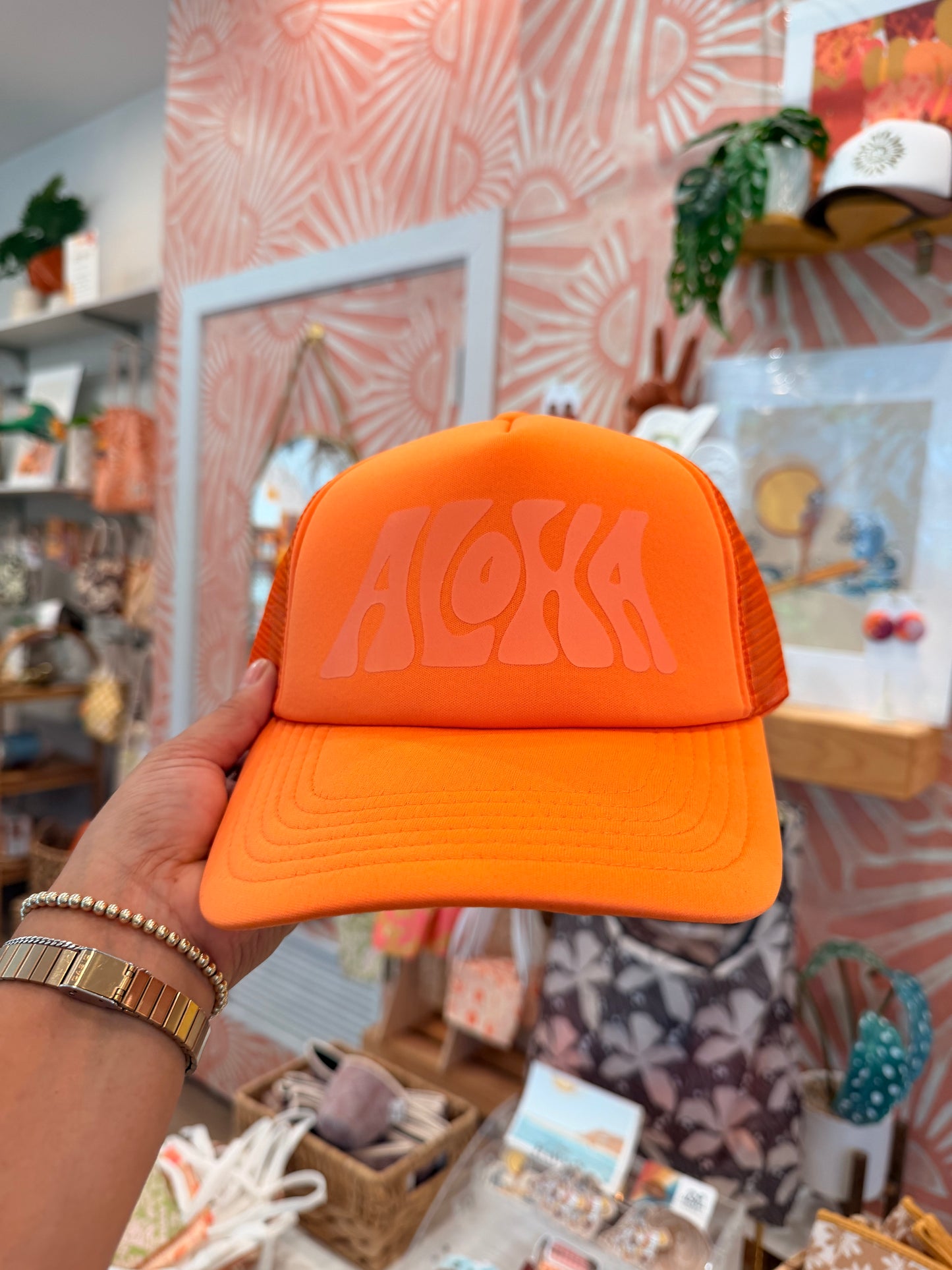 Sun.daes Trucker Hat