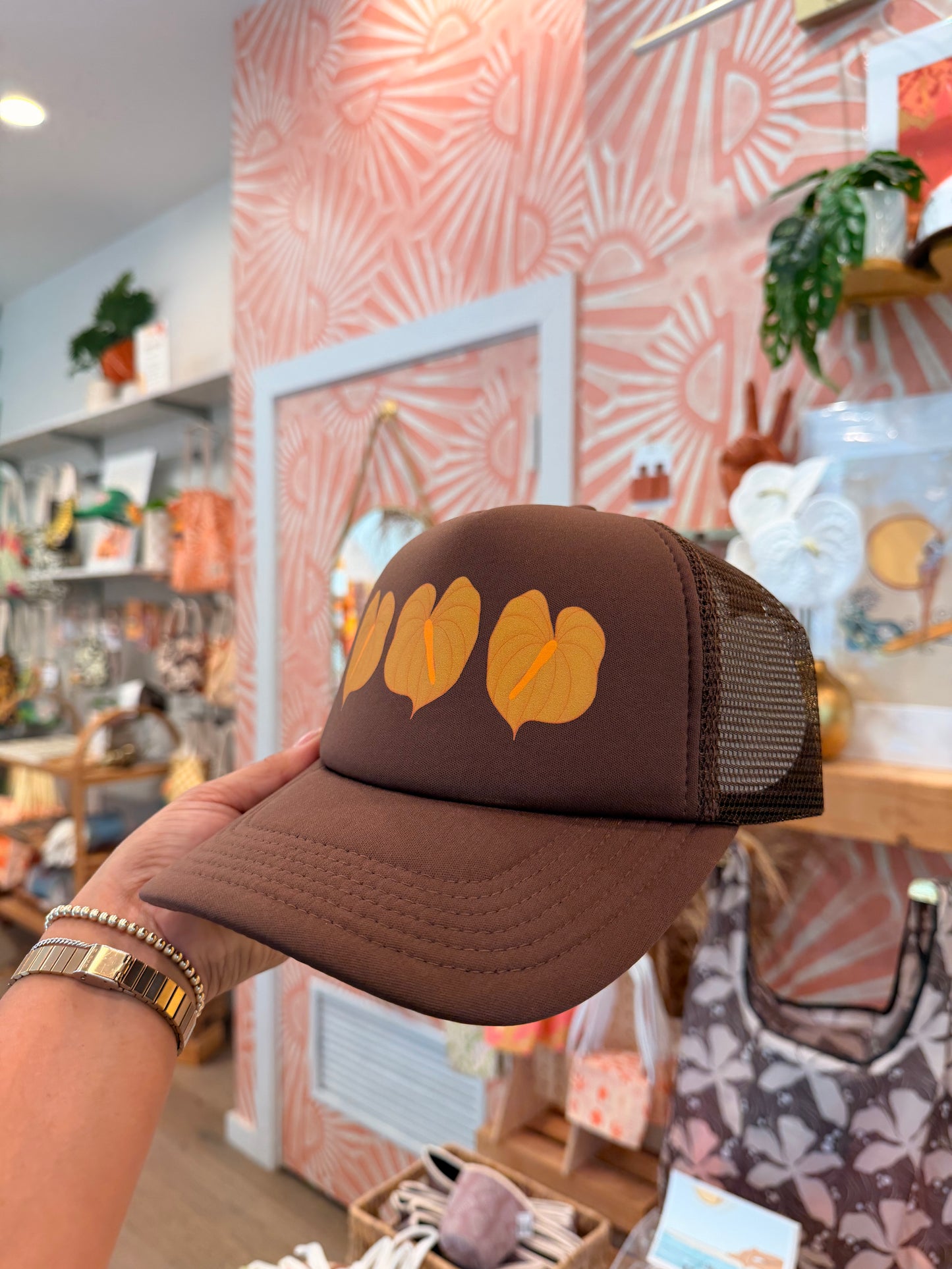 Sun.daes Trucker Hat
