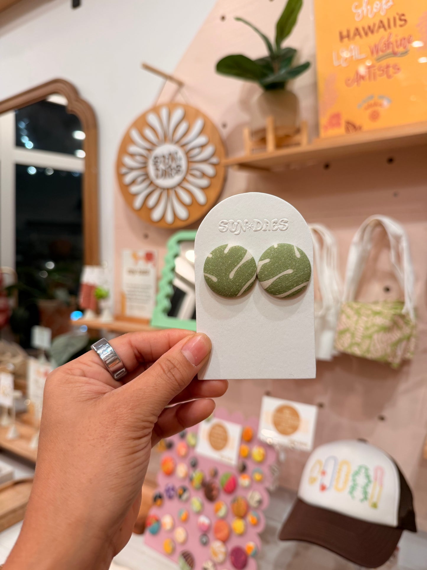 Button studs